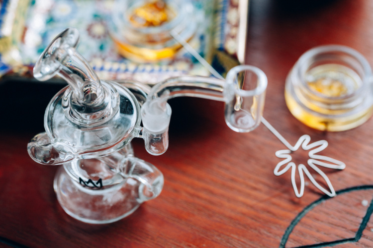 How to Choose a Dabbing Rig